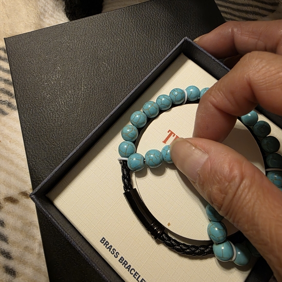 The PEACE Beaded Stretch Bracelet – FREIDA ROTHMAN True Religion Blue Beaded Bracelet